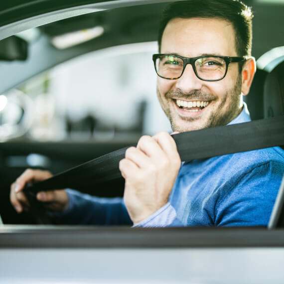 Easy Car Locadora de Veículos
